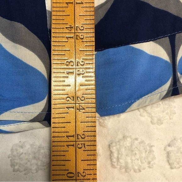 Boden Women’s Blouse Top Shirt Size 6 Blue Geometric print - Picture 3 of 10